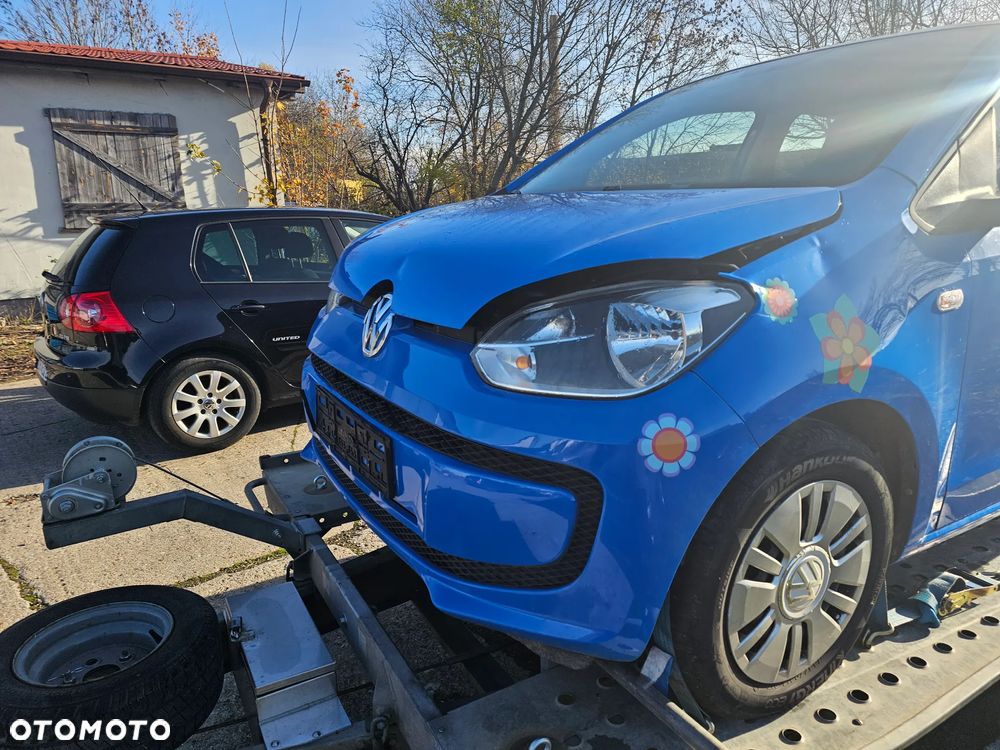 Volkswagen up! club - 8