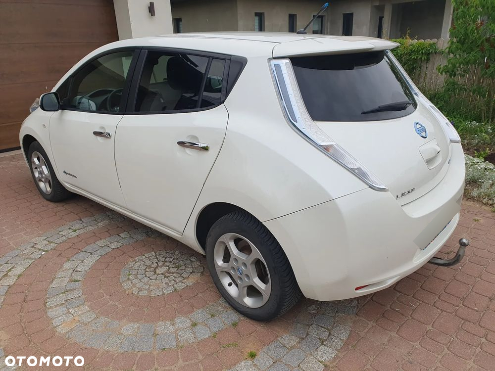 Nissan Leaf - 8
