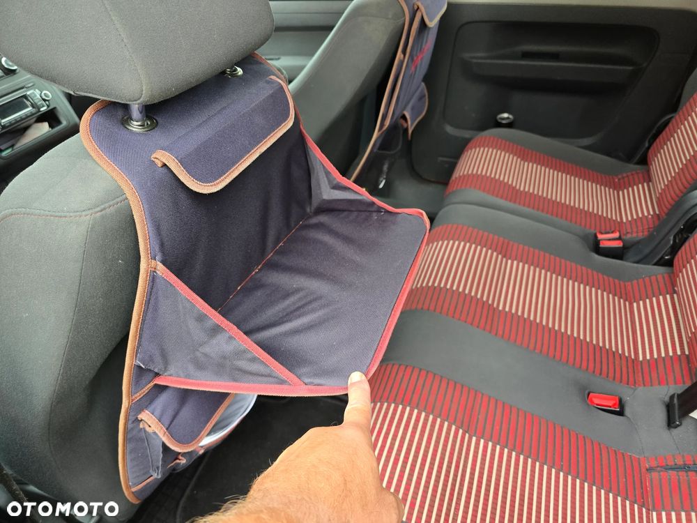 Volkswagen Caddy 1.6 (7-Si.) Edition 30 - 7