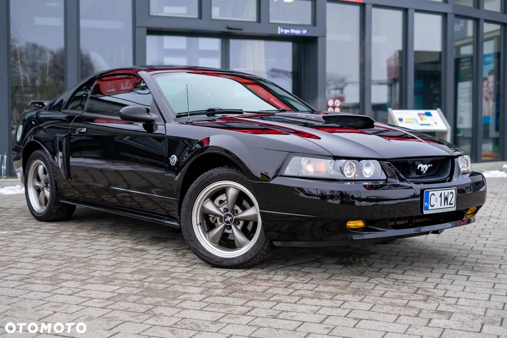 Ford Mustang 4.6 V8 GT - 16