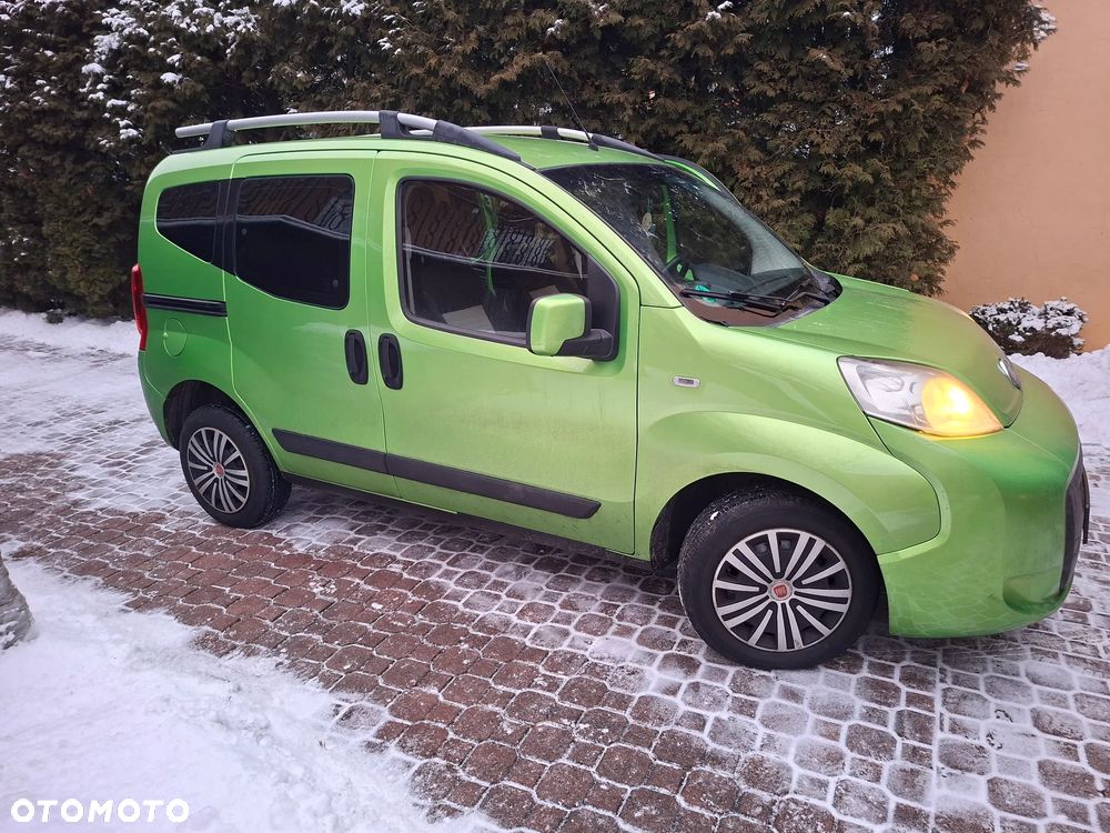 Fiat Fiorino Kombi 8V Elegant - 3