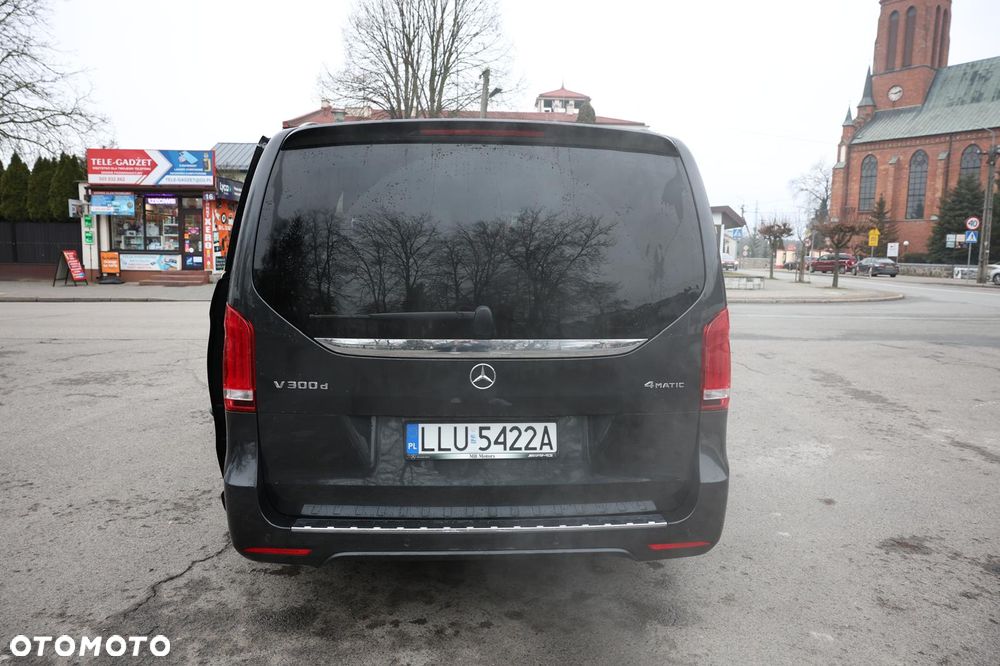 Mercedes-Benz Klasa V 300 d Exclusive 9G-Tronic (d³ugi) - 4