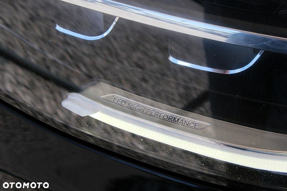 Mercedes-Benz GLC - 29