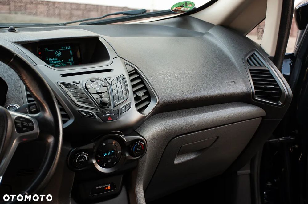Ford EcoSport 1.0 EcoBoost TITANIUM - 32