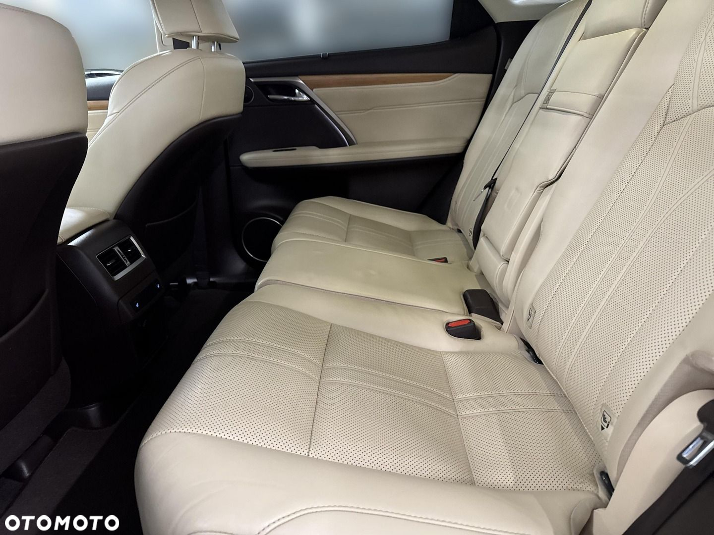 Lexus RX 450h Prestige - 12