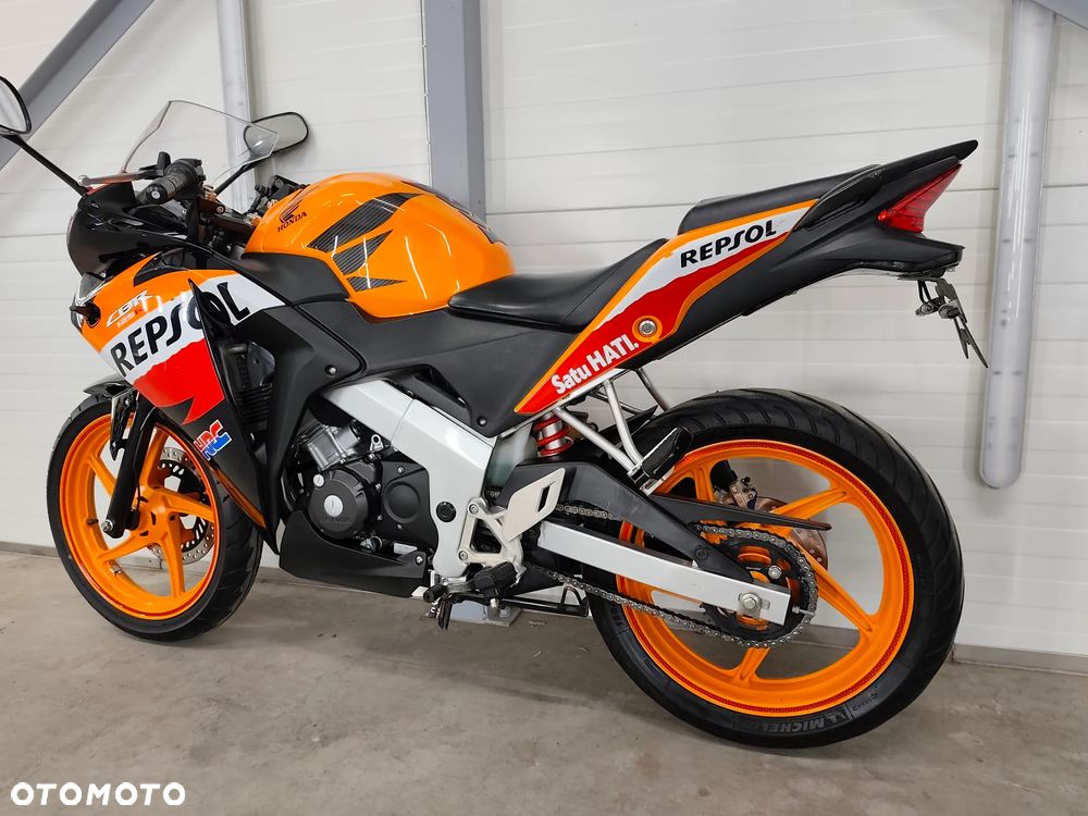 Honda CBR - 4