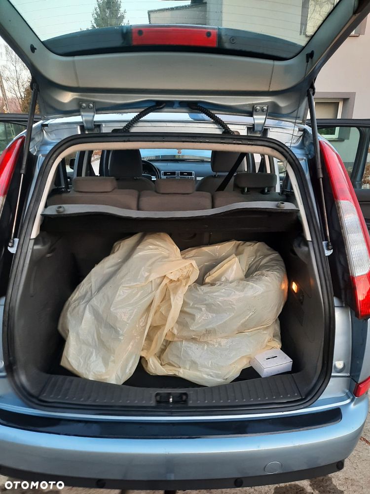 Ford Focus C-Max - 8