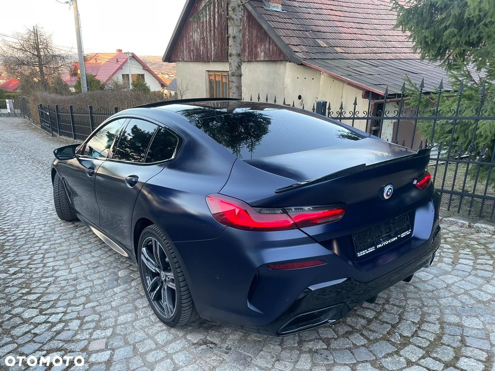 BMW Seria 8 - 7