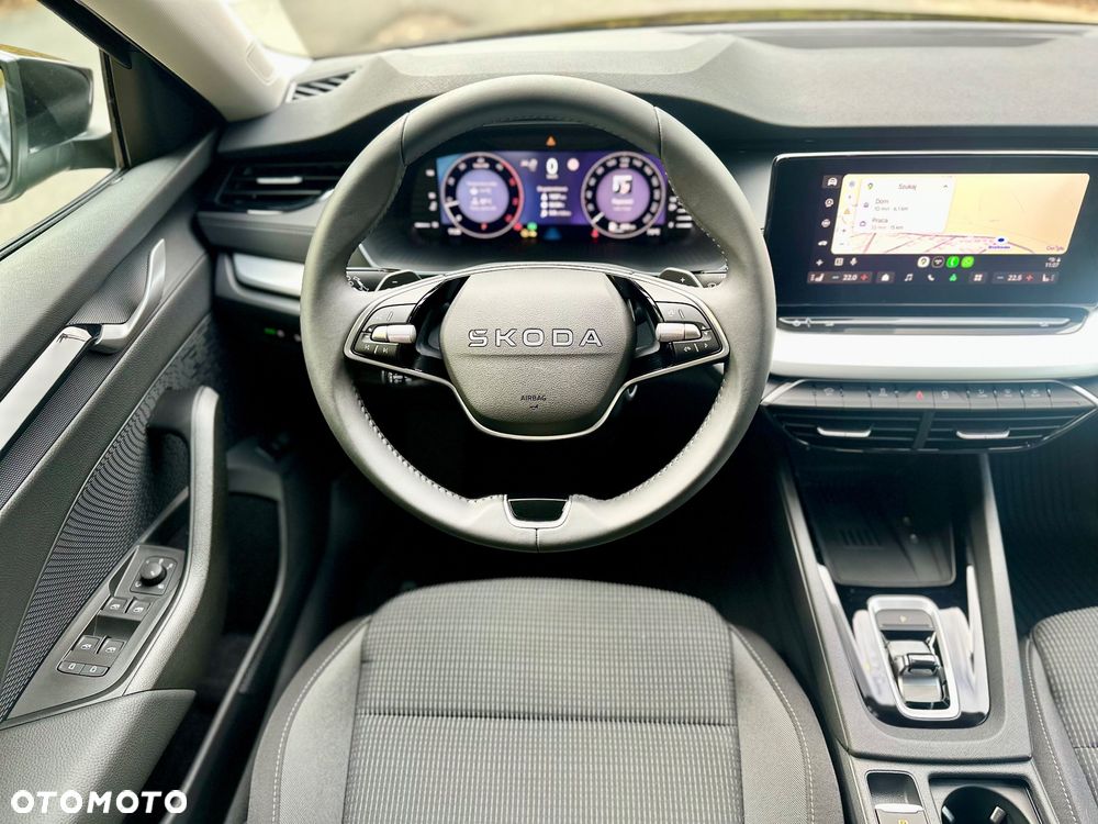 Skoda Octavia 2.0 TDI Selection DSG - 17