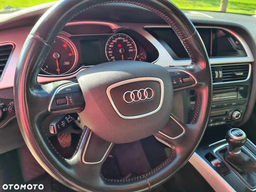 Audi A4 Allroad - 13