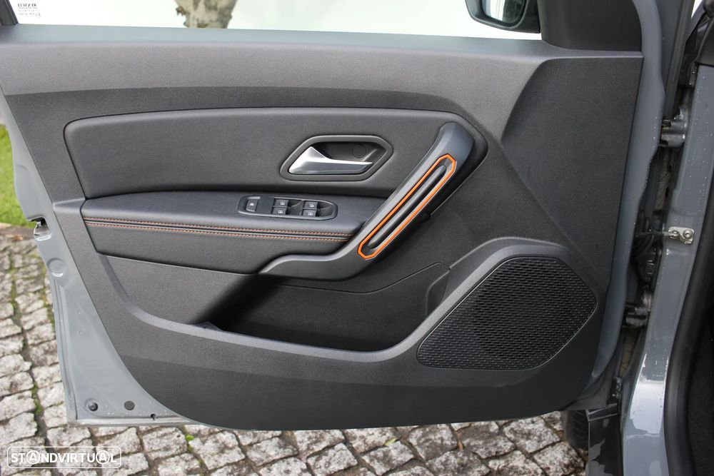 Dacia Duster 1.0 TCe ECO-G Extreme Bi-Fuel - 10