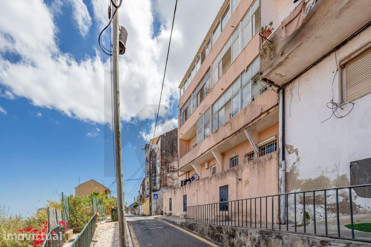 Prédio para Investimento | 10 Frações | Elevado Potencial de Valorizaç - Grande imagem: 3/45