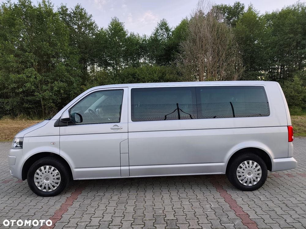 Volkswagen Caravelle - 15