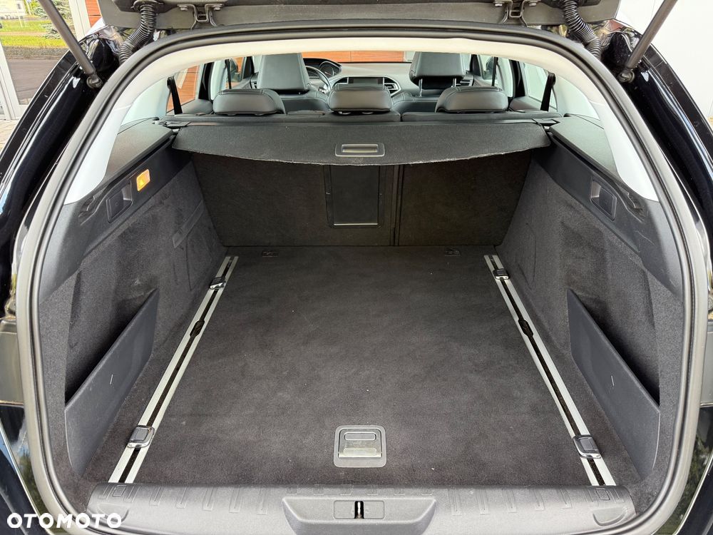 Peugeot 308 1.2 PureTech Allure S&S - 28