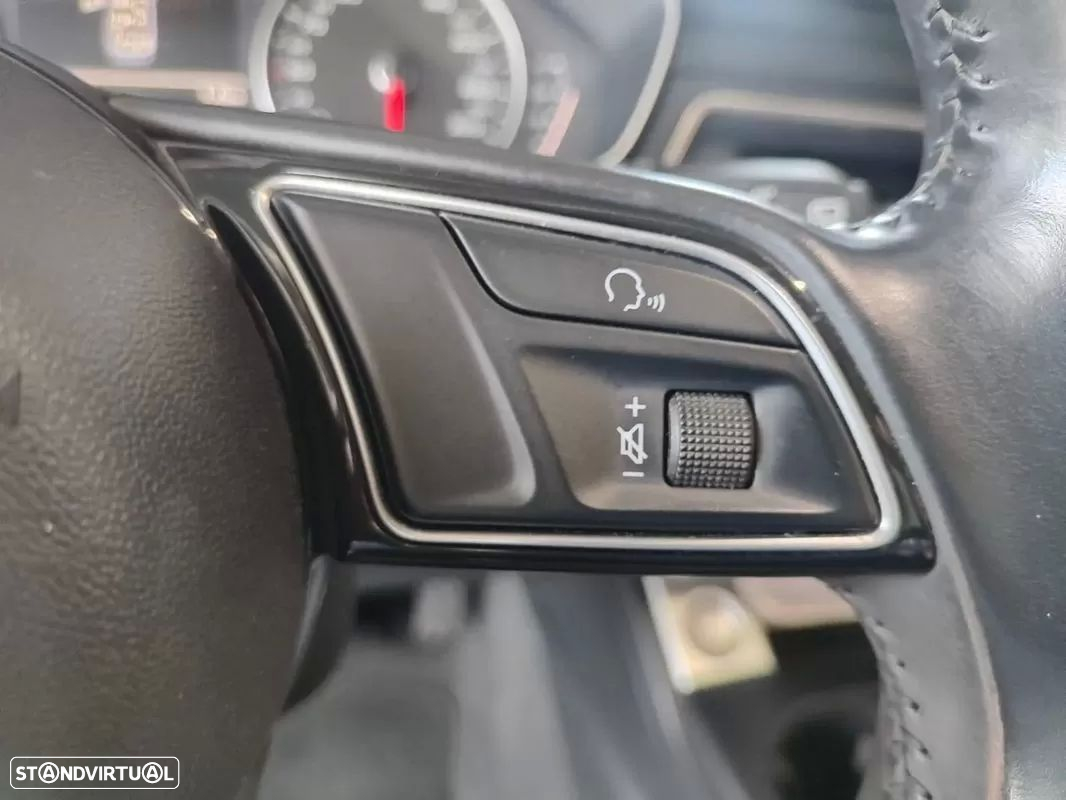 Audi A4 Avant 2.0 TDI Sport S tronic - 28