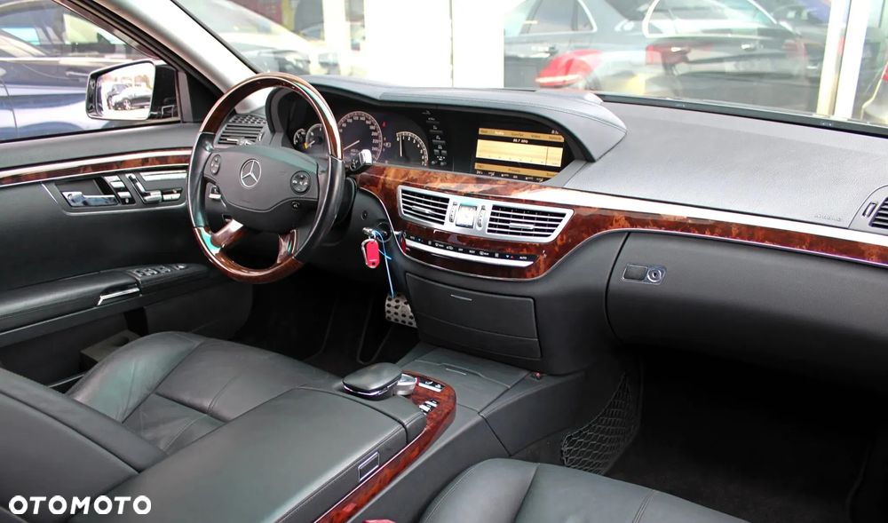 Mercedes-Benz Klasa S 500 L 7G-TRONIC - 24
