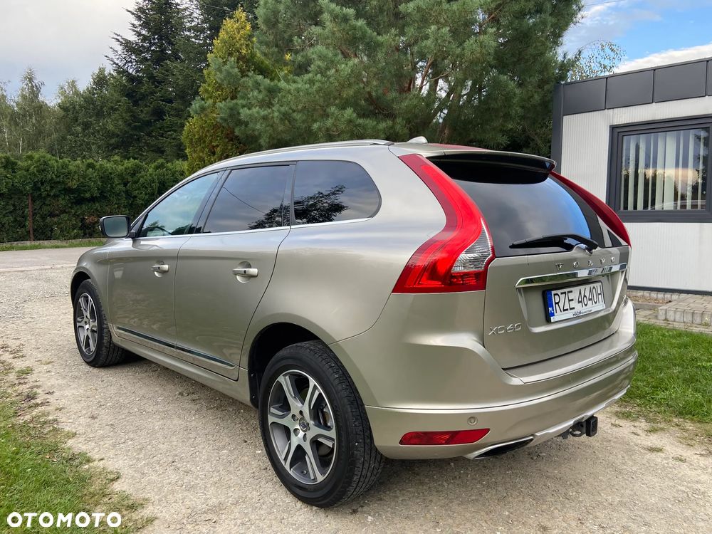 Volvo XC 60 - 10