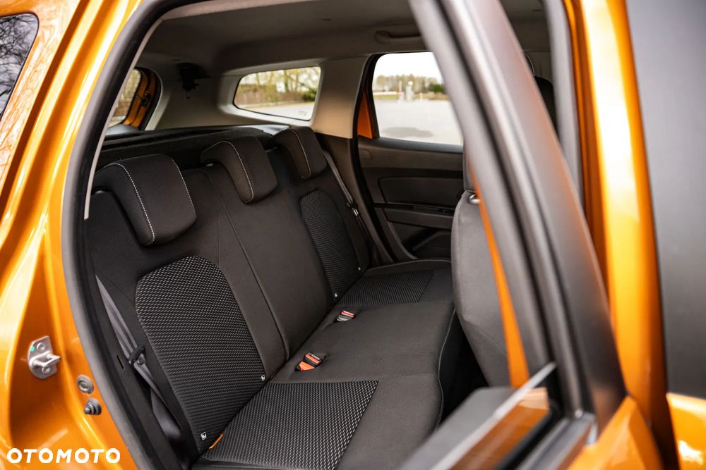 Dacia Duster 1.6 SCe Comfort - 23