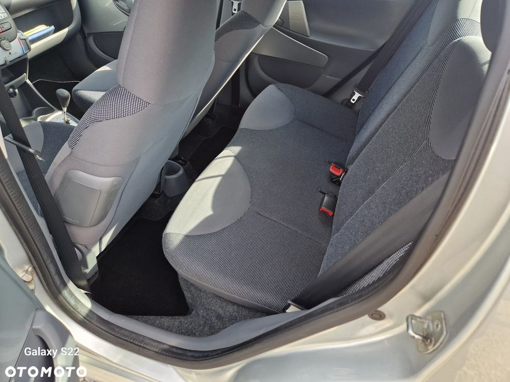Peugeot 107 - 13
