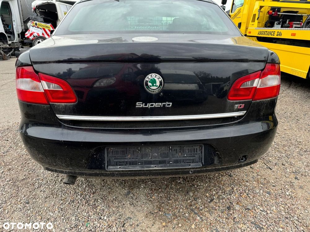 Skoda Superb II tył kompletny LIFTBACK - 2
