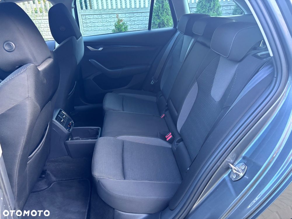 Skoda Octavia 2.0 TDI Business DSG - 16