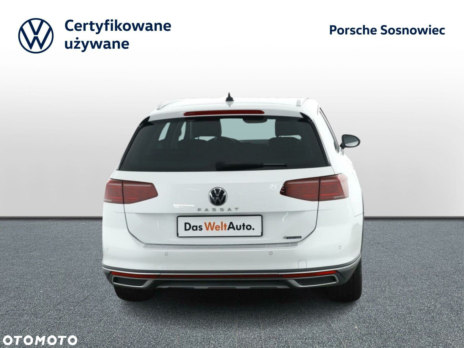 Volkswagen Passat - 4