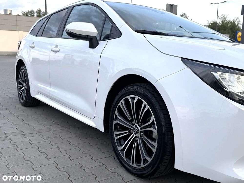Toyota Corolla 1.8 Hybrid Comfort - 11