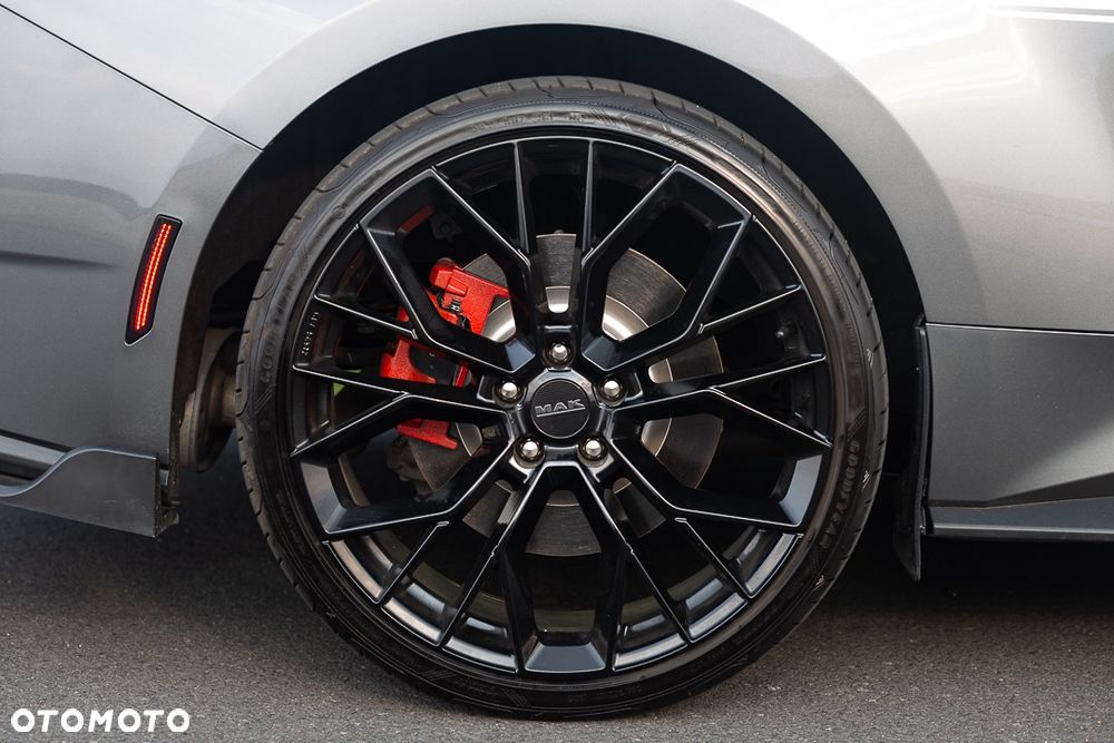 Ford Mustang 5.0 V8 GT - 12