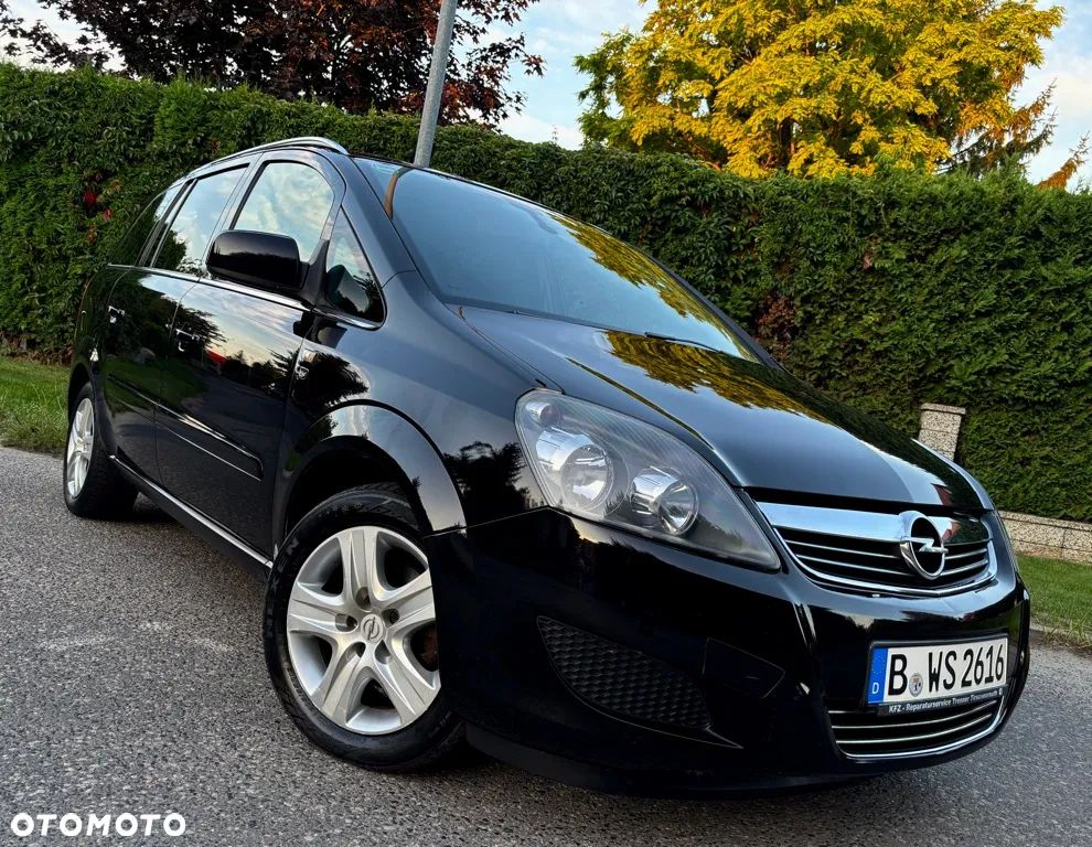 Opel Zafira - 11