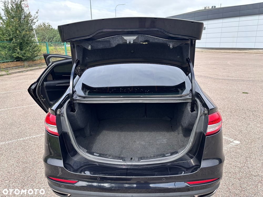 Ford Fusion - 23