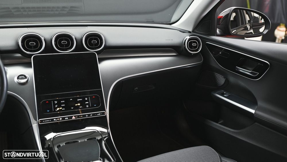 Mercedes-Benz C 300 e T 9G-TRONIC Avantgarde Advanced - 51