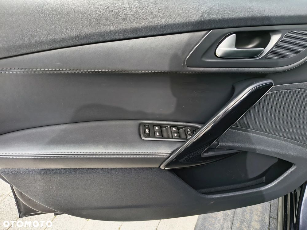Peugeot 508 1.6 T Business Line - 23