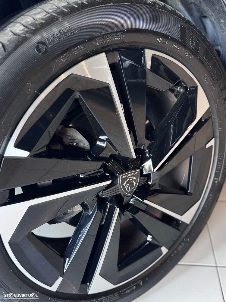 Peugeot 408 1.2 PureTech Allure Pack EAT8 - 20