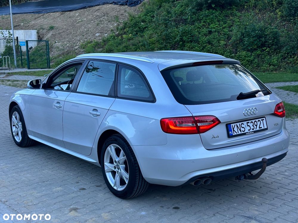Audi A4 Avant 2.0 TDI DPF Ambition - 13
