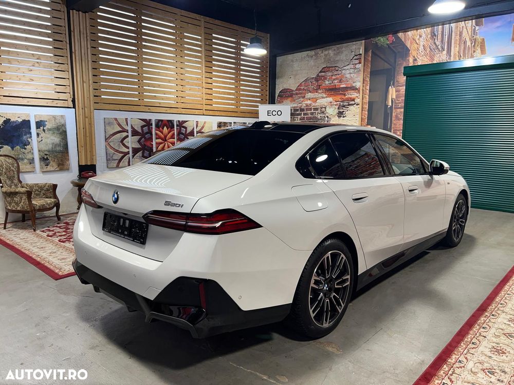 BMW Seria 5 520i AT MHEV - 3