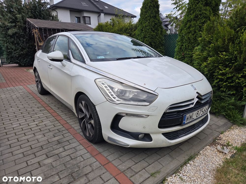 Citroën DS5 2.0 HDi SportChic - 1