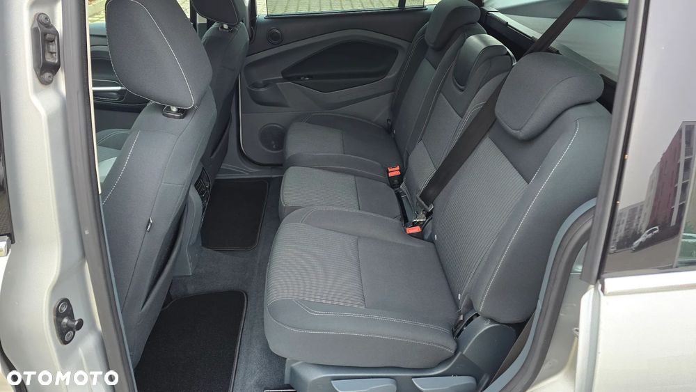 Ford Grand C-MAX 1.6 TDCi Titanium - 26