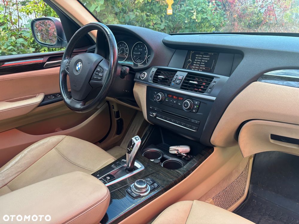 BMW X3 xDrive28i sport - 27