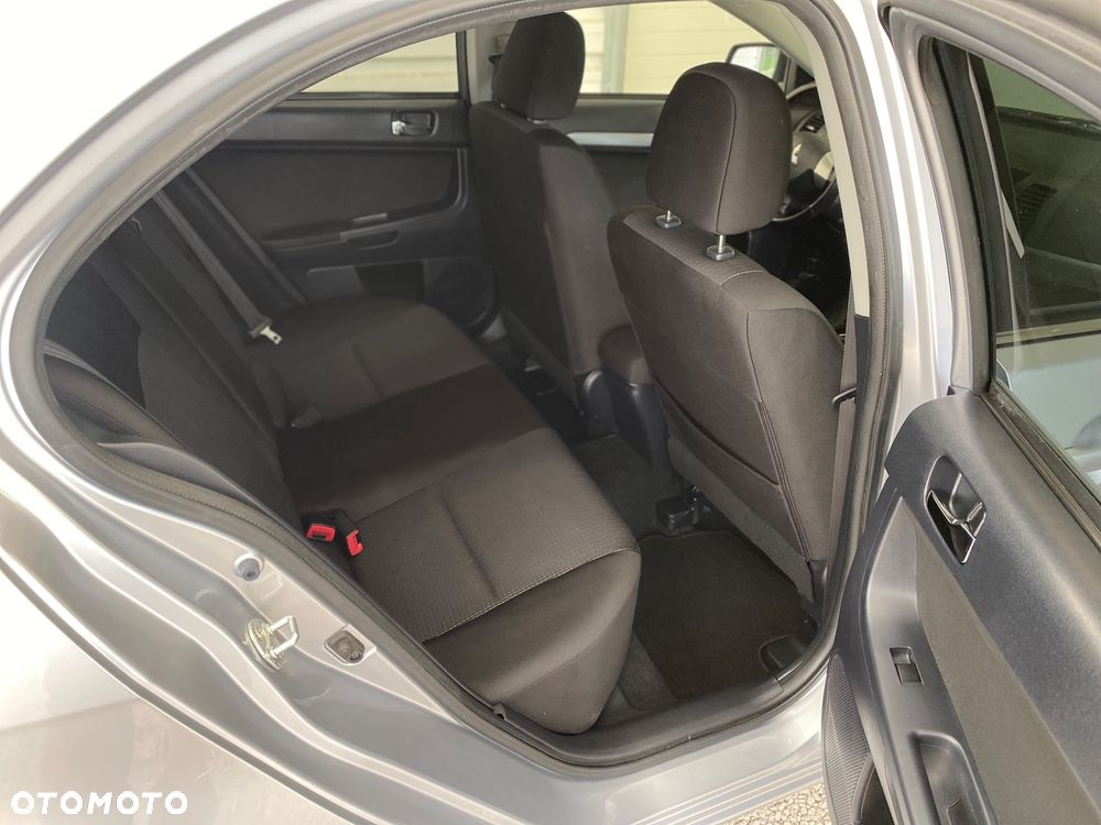Mitsubishi Lancer 1.6 ClearTec - 16