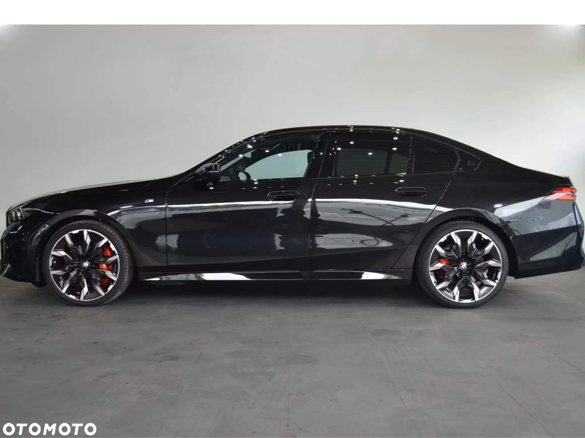 BMW Seria 5 520d xDrive mHEV M Sport - 4