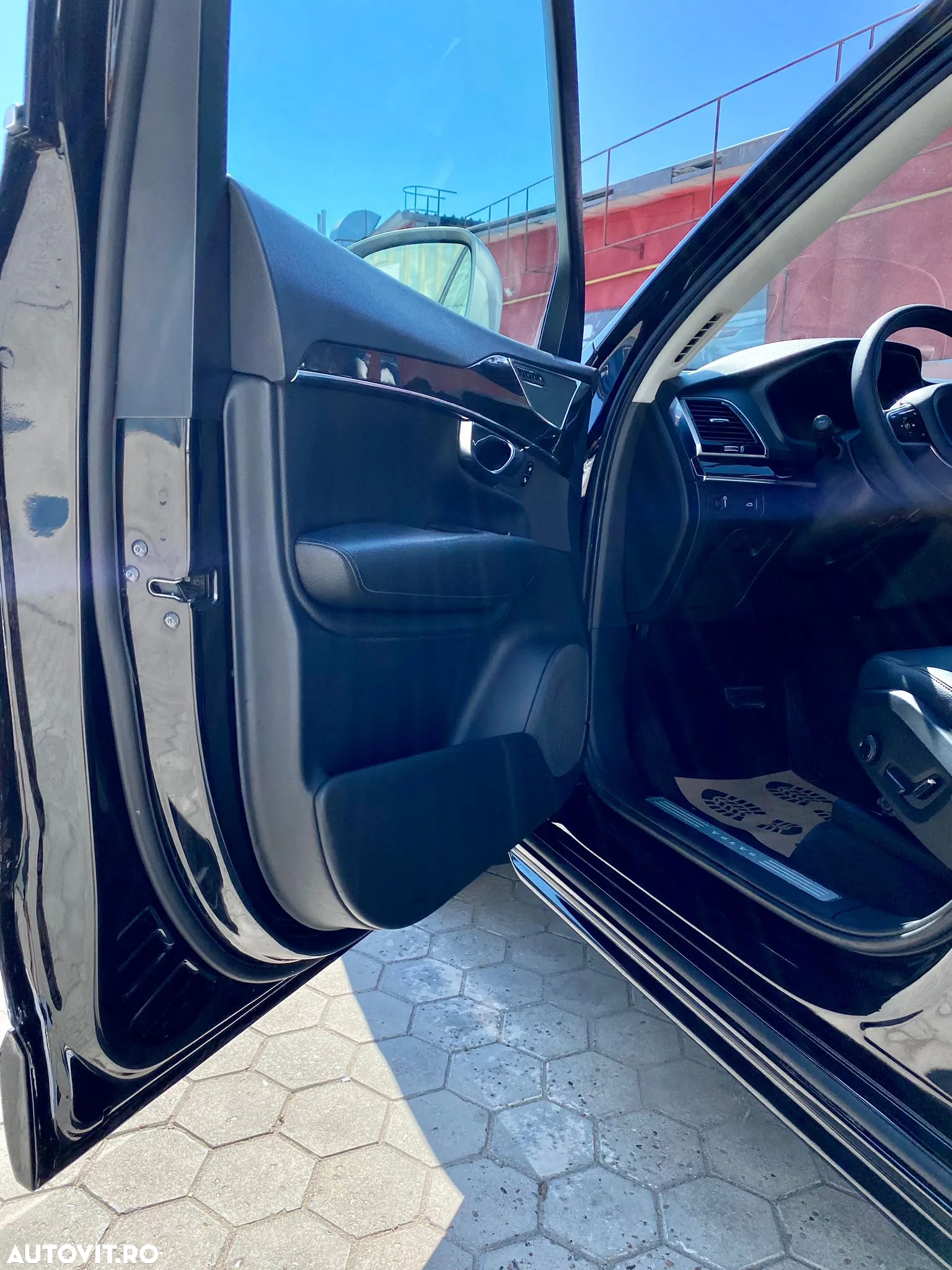Volvo XC 90 T6 AWD Geartronic Inscription - 17