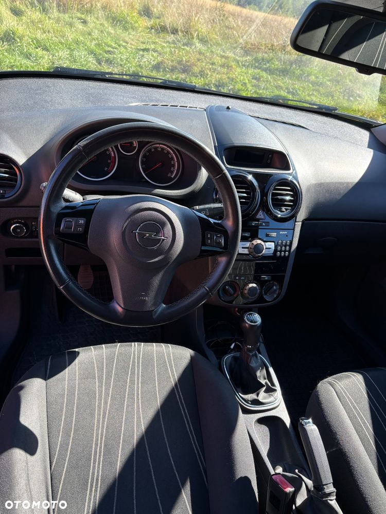Opel Corsa 1.4 16V Edition 111 Jahre - 13