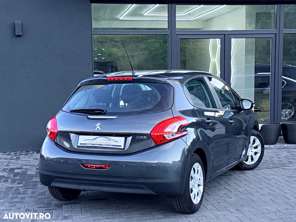 Peugeot 208 PureTech 110 Stop & Start Active - 12