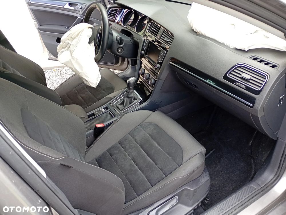 Volkswagen Golf 1.6 TDI (BlueMotion Technology) DSG Comfortline - 7