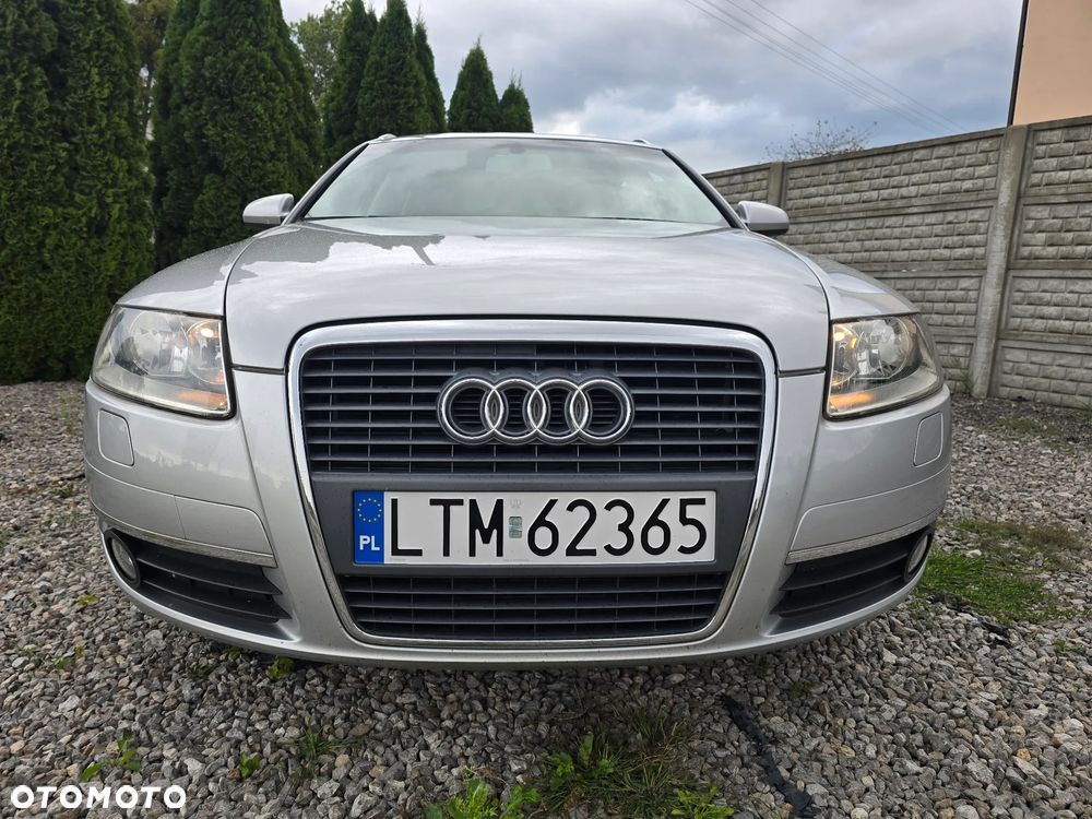 Audi A6 Avant 2.4 - 23
