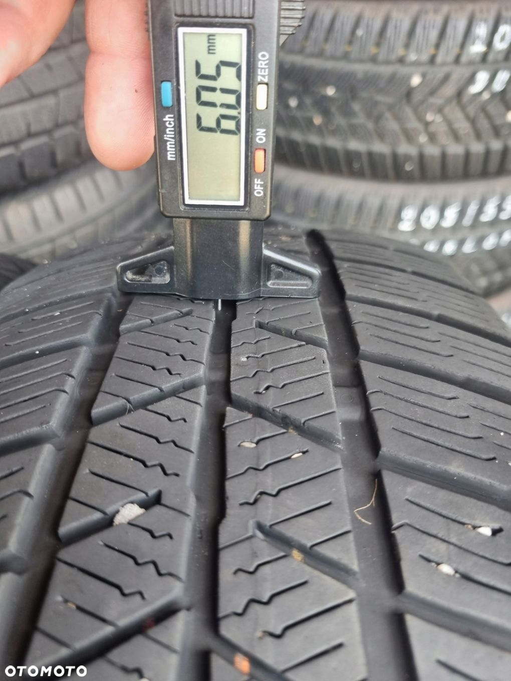 Opona zimowa Barum Polaris 5 205/55R16 94H 2021r,6,5/6mm bdb stan - 9