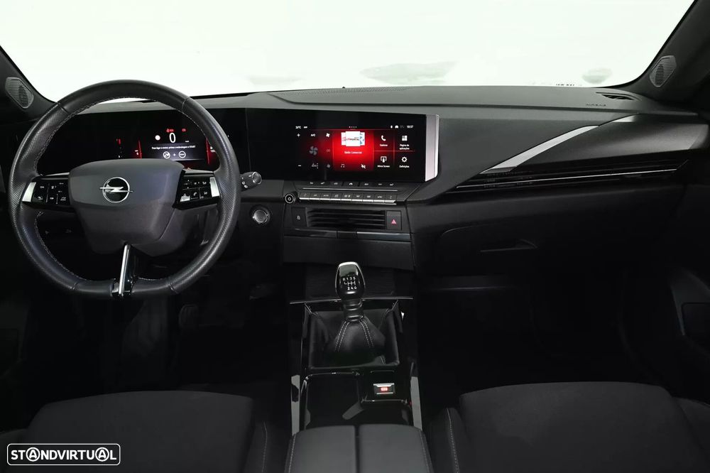 Opel Astra Sports Tourer - 4
