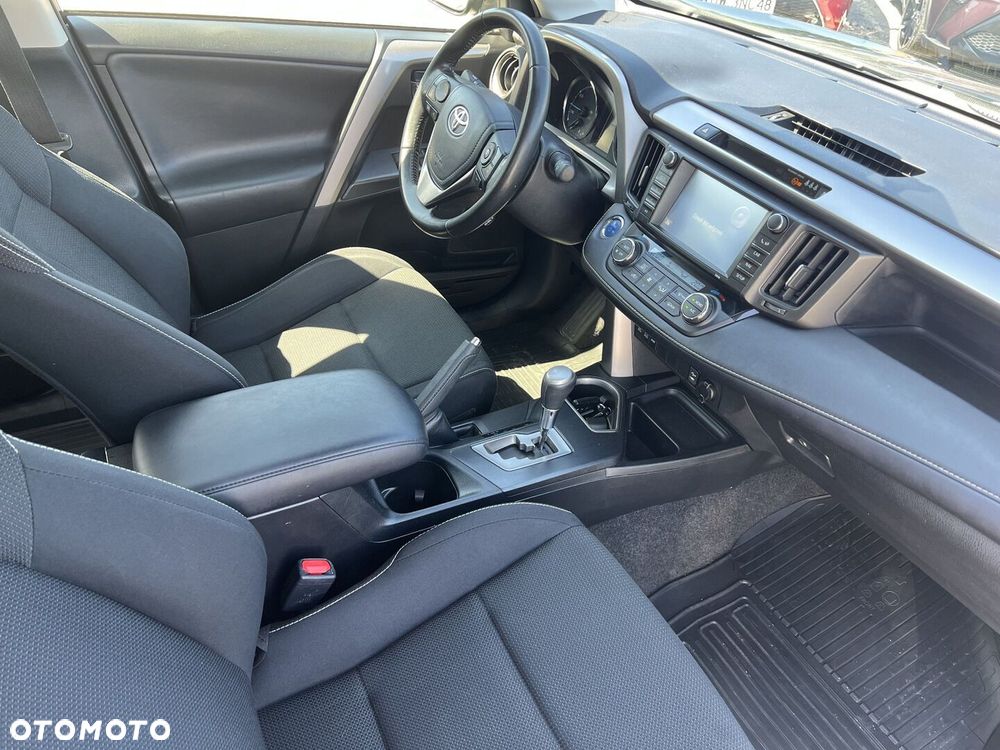 Toyota RAV4 Hybrid Premium 4x2 - 9