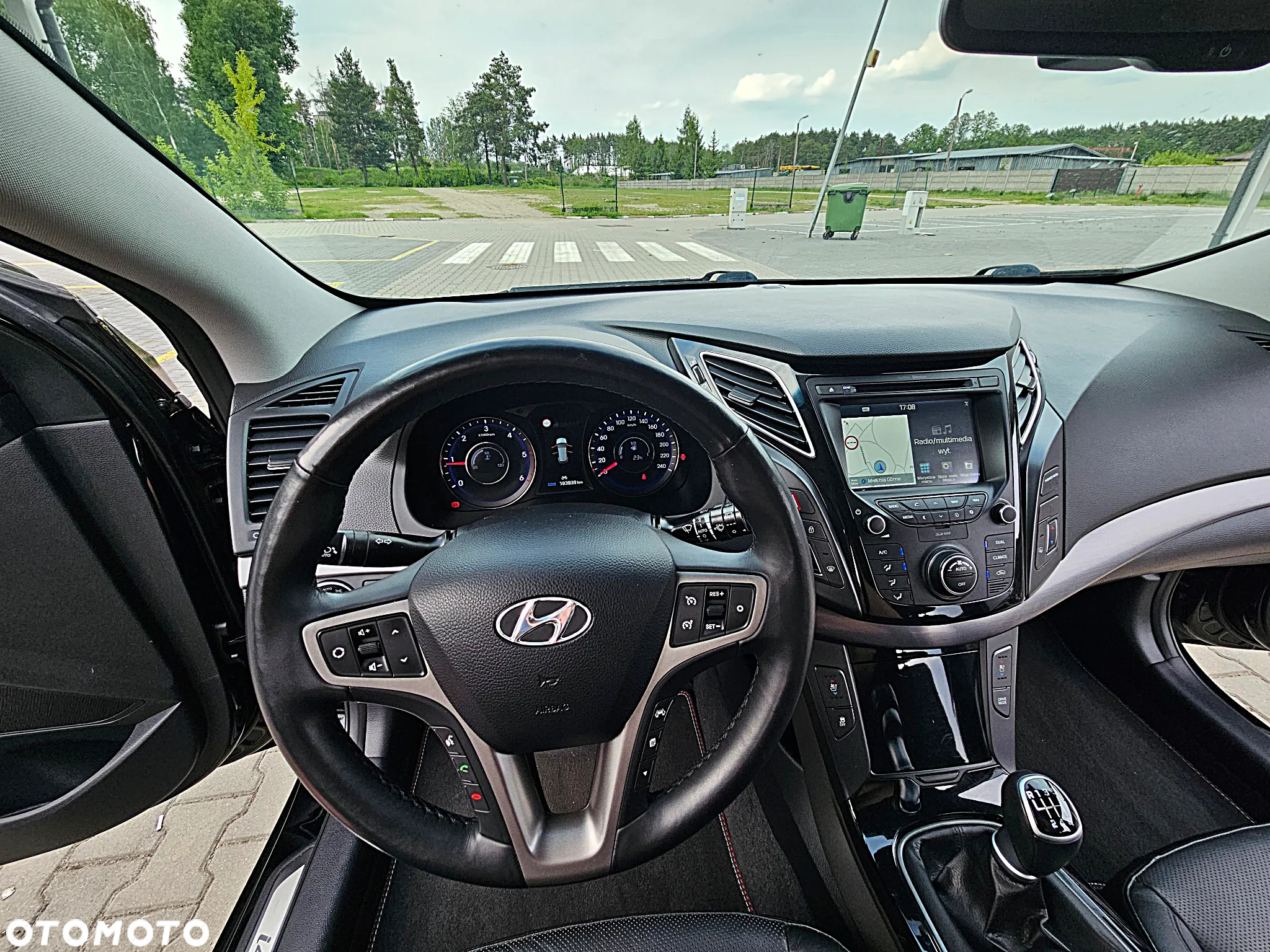 Hyundai i40 Kombi 1.7 CRDi Premium - 31