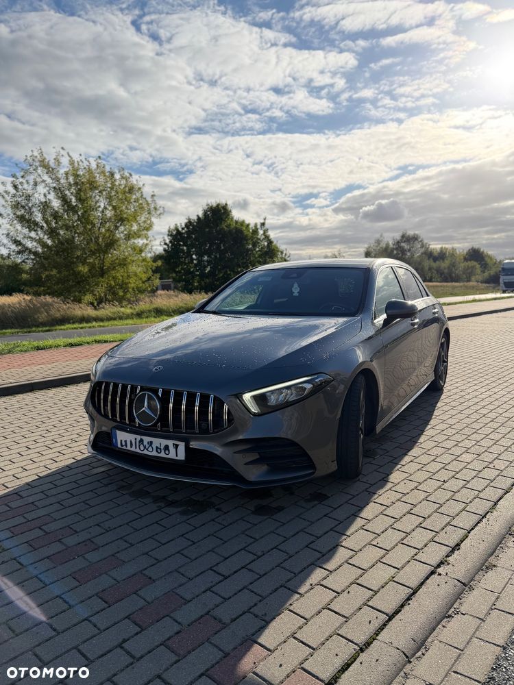 Mercedes-Benz Klasa A 180 d AMG Line 7G-DCT - 2